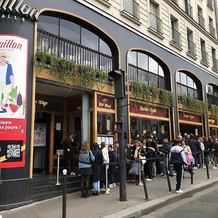 Studio Pigalle De 25 M2 - 2 Lits Simples Type Gigogne Pour 2 Personnes - Coeur Touristique De Paris - 2 Minutes De La Station Metro Pigalle ,Petit Train Vers La Butte Montmartre-Cabarets Moulin Rouge,Chez Michou-Restaurants Bouillon Pigalle,Berliner Exterior photo