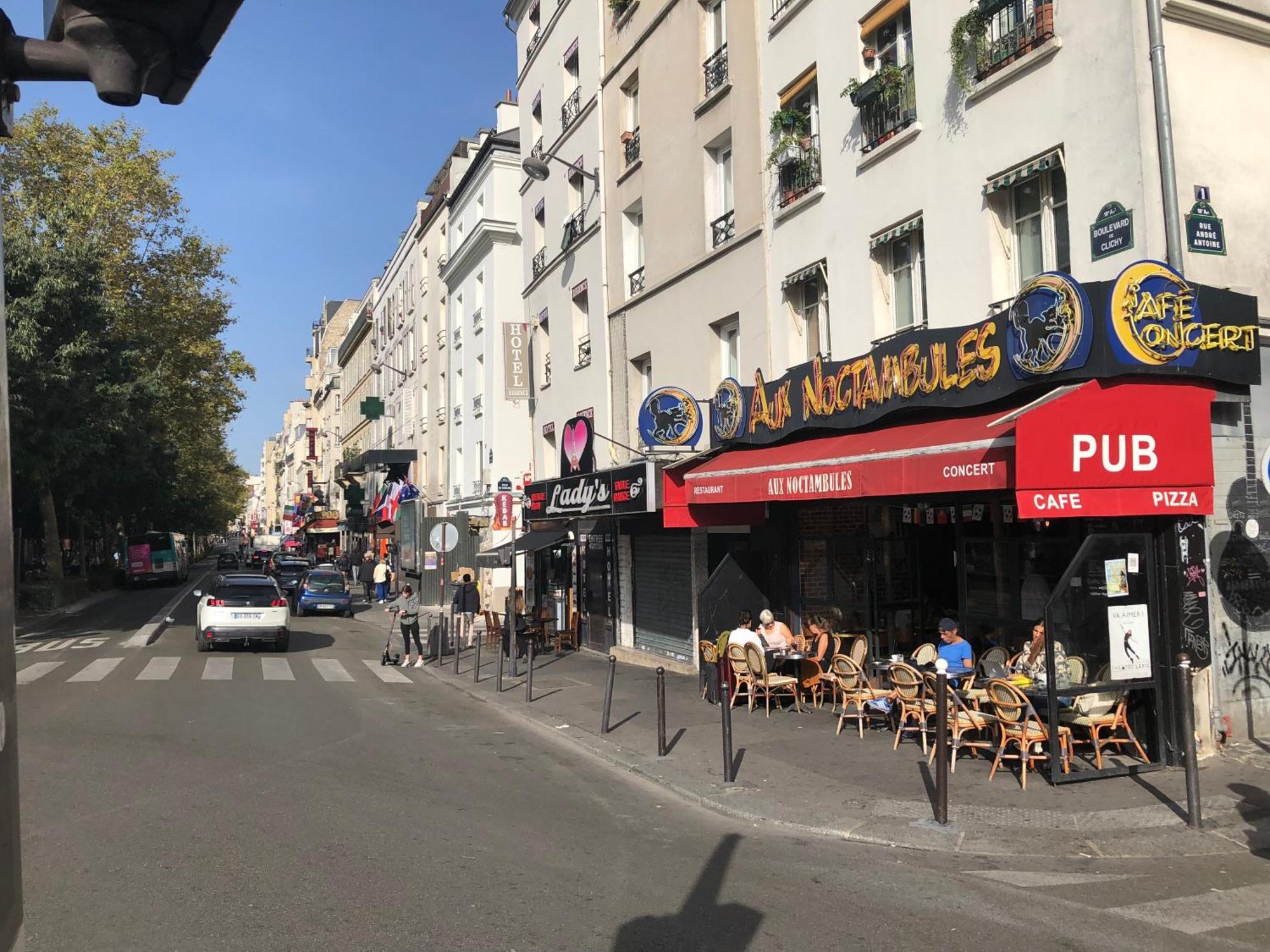 Studio Pigalle De 25 M2 - 2 Lits Simples Type Gigogne Pour 2 Personnes - Coeur Touristique De Paris - 2 Minutes De La Station Metro Pigalle ,Petit Train Vers La Butte Montmartre-Cabarets Moulin Rouge,Chez Michou-Restaurants Bouillon Pigalle,Berliner Exterior photo